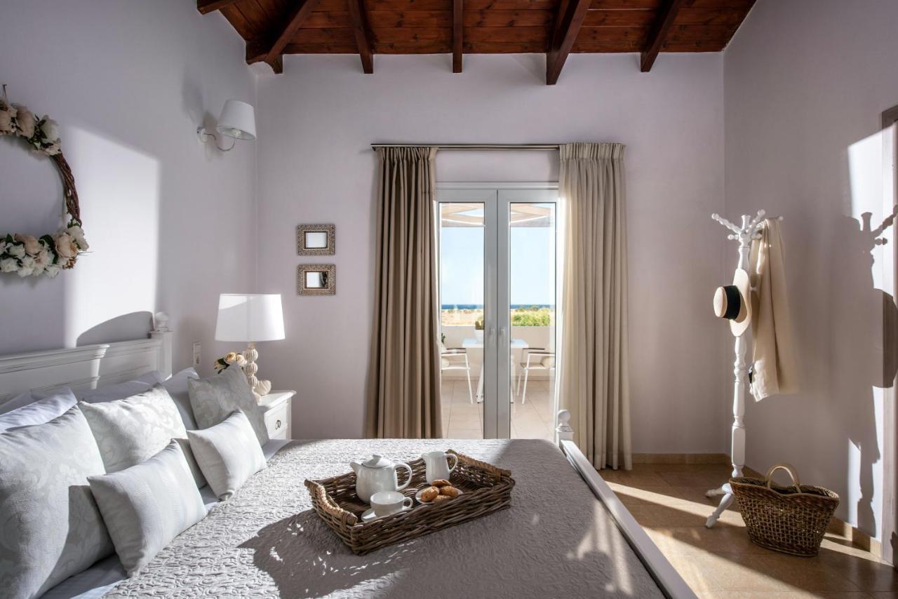 Filothei Beach House With Pool Kalamaki  Buitenkant foto